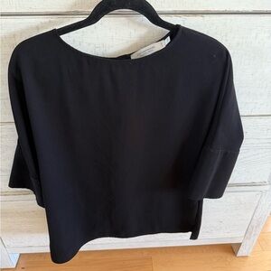 Contemporaine  Black Women's Top
